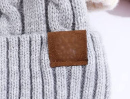 Women's Knit Hat Scarf & Touchscreen Gloves Set